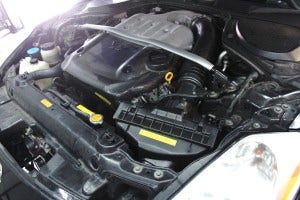 Stock 350Z intake system 