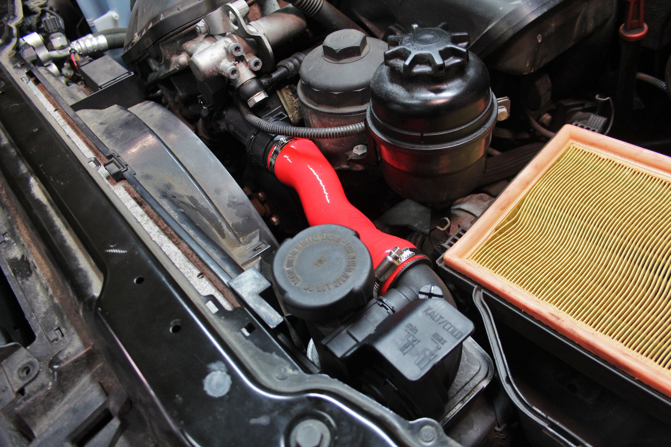 E46 radiator on sale