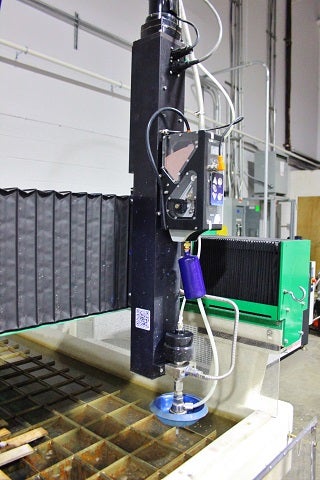 Waterjet nozzle 