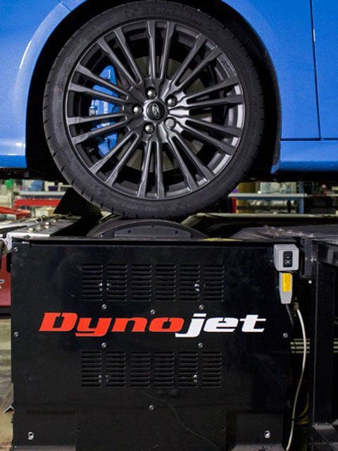 Mishimoto's Dynojet 424x utilizes an adjustable platform with two rollers, one for each axle