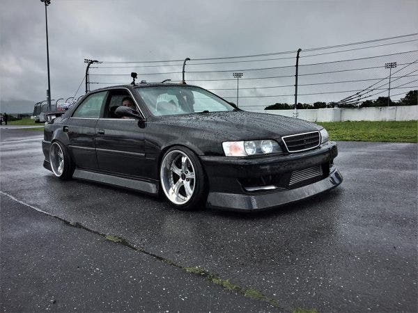 This Toyota Chaser (JZX100) was white just a few months ago